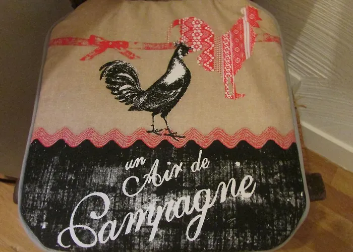 Le Coq En Pate Bed & Breakfast